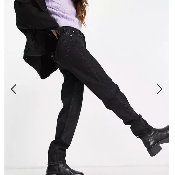 Weekday Lash Cotton Super High Rise Mom Jeans in Black - Picture 1 of 8